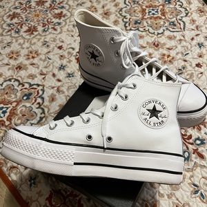 Chuck Taylor All Star Lift Platform Leather women’s high top shoe
